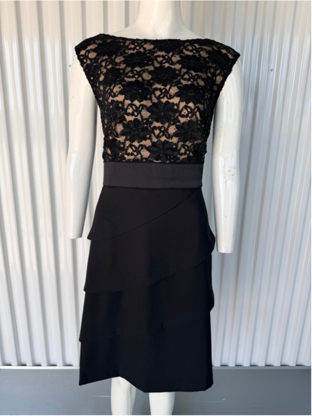 Women's Connected Apparel Black Lace Tiered Dress Size 14